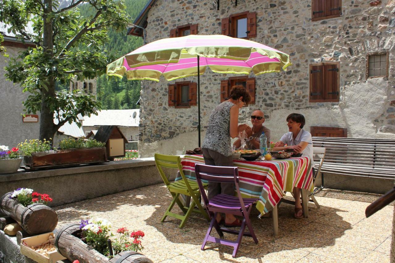 Chez Annie & Marcel Acomodação com café da manhã Le Monêtier-les-Bains Exterior foto