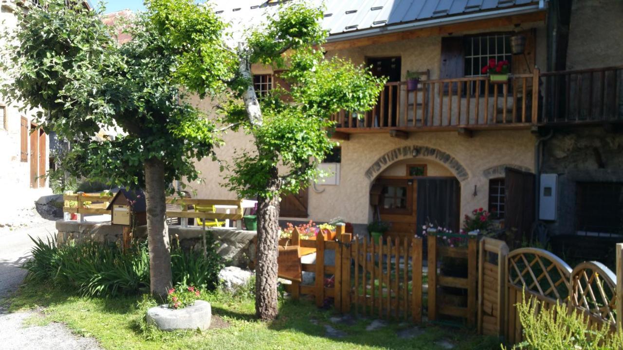 Chez Annie & Marcel Acomodação com café da manhã Le Monêtier-les-Bains Exterior foto